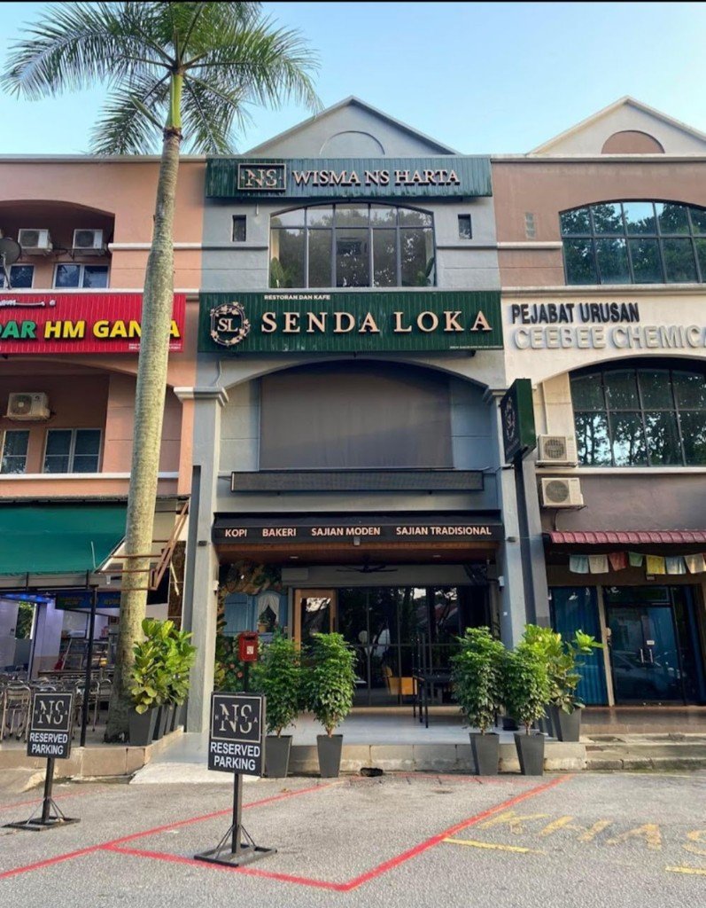 Restoran dan Kafe Senda Loka exterior